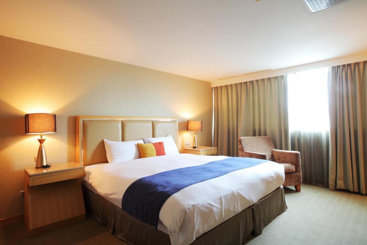 Jin Hua Hotel Лодун Екстер'єр фото