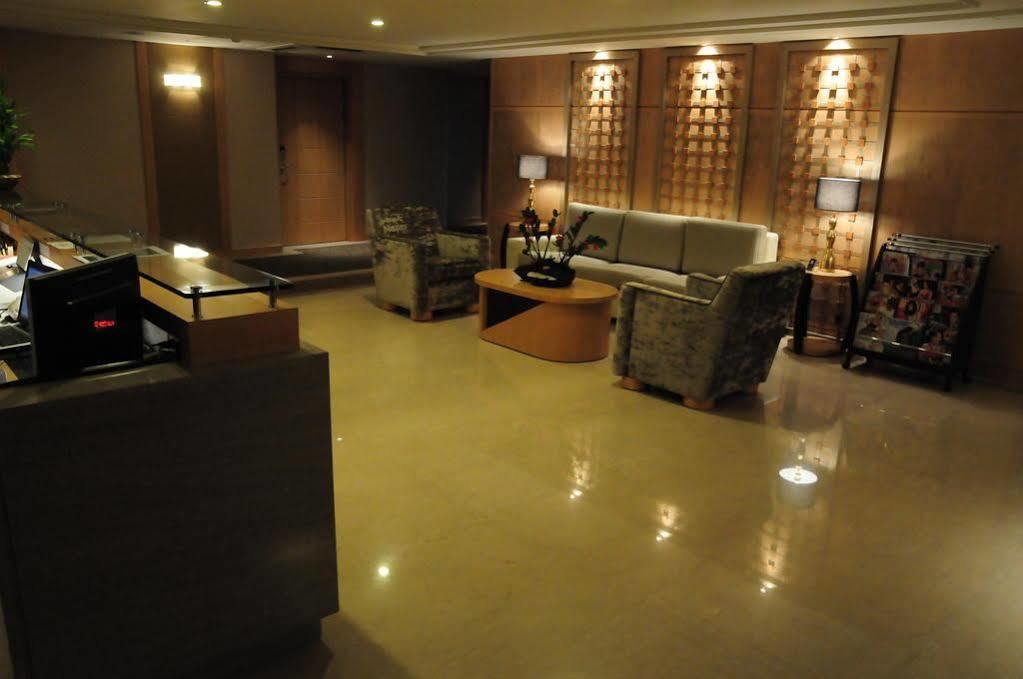 Jin Hua Hotel Лодун Екстер'єр фото